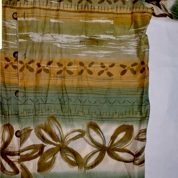 The Territory Ahead Hawaiian/Aztec  Sz M - Picture 5 of 7